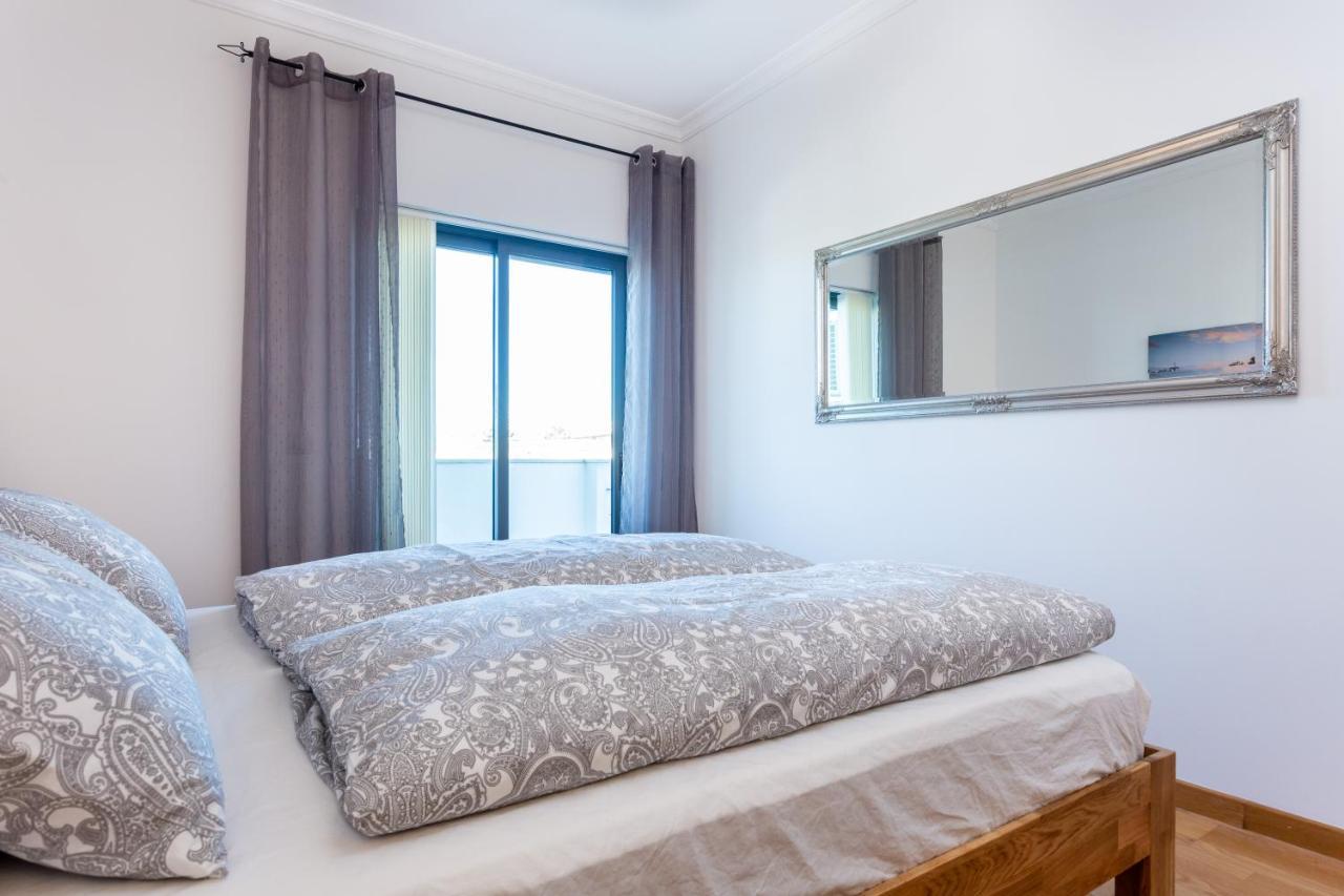 Sacha'S Sweet Home, Lovely 2 Bedroom Apartment, Walking Distance To Town, Beach And Marina Lagos Kültér fotó